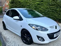 Used Mazda 2 Inclusive 102 HP (75 kW) 2011 White Hatchback