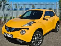 Usado Nissan Juke Tekna 117 HP (86 kW) 2017 Amarelo SUV