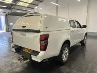 Used Isuzu D-Max 2024 White Pickup