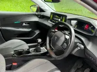 Used Peugeot 208 Allure 100 HP (73 kW) 2020 Red Hatchback