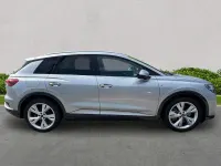 Second-hand Audi Q4 e-tron S-Line 210 kW (286 CP) 2025 Argintiu SUV