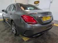 Usado Mercedes C220 AMG line 170 HP (125 kW) 2017 Cinzento Sedan