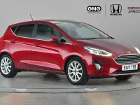 Used Ford Fiesta Titanium 100 HP (73 kW) 2017 Red Hatchback