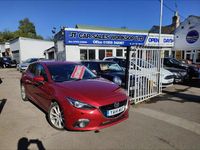 Begagnad Mazda 3 Inclusive 2014 Röd Halvkombi