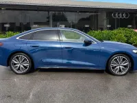 Begagnad Audi A5 S-Line 150 HK (110 kW) 2025 Blå Sedan