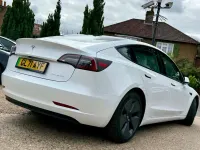 Used Tesla Model 3 Long Range AWD 366 kW (498 HP) 2021 White Sedan