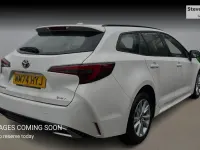 Used Toyota Corolla 196 HP (144 kW) 2025 White Estate