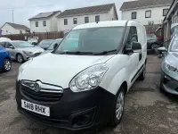 Used Vauxhall Combo 95 HP (69 kW) 2018 White MPV