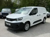 Used Peugeot Partner 131 HP (96 kW) 2021 White MPV