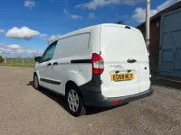 Used Ford Transit Courier Trend 100 HP (73 kW) 2018 White Van