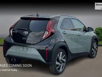 Used Toyota Aygo X 72 HP (52 kW) 2025 Green SUV