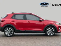 Usado Kia Stonic 118 HP (86 kW) 2020 Vermelho SUV