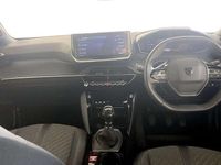 Used Peugeot 2008 Allure 131 HP (96 kW) 2024 SUV