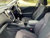 Używany Subaru Outback 180 KM (132 kW) 2025 Złoty Kombi