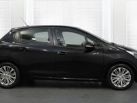 used Peugeot 208 1.2 PureTech Signature (s/s) 5dr