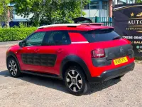 Used Citroën C4 Cactus Flair 2015 Red Hatchback