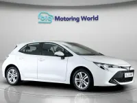 Used Toyota Corolla 122 HP (89 kW) 2022 White Hatchback