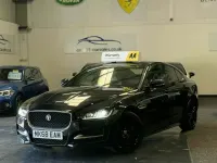 Gebraucht Jaguar XE R-Sport 180 PS (132 kW) 2018 Schwarz Limousine