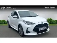 Used Toyota Yaris 116 HP (85 kW) 2022 White Hatchback