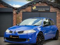 Used Renault Mégane III 270 HP (198 kW) 2008 Blue Hatchback