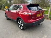 Used Nissan Qashqai N-TEC 2016 Red SUV