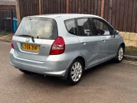 Begagnad Honda Jazz SE 83 HK (61 kW) 2006 Blå Halvkombi