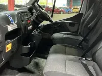 Second-hand Vauxhall Movano 130 CP (95 kW) 2018 Alb Monovolum