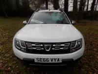 Used Dacia Duster Lauréate 110 HP (80 kW) 2017 White SUV