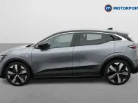 Used Renault Megane E-Tech Komfort 160 kW (218 HP) 2024 Grey/black Hatchback