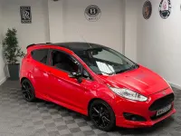 Used Ford Fiesta Zetec 2013 Red Hatchback