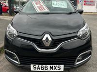 Usado Renault Captur Dynamique 90 HP (66 kW) 2016 Preto SUV