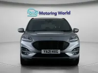 Usado Ford Kuga ST-Line X 190 CV (139 kW) 2021 Plateado SUV