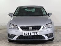 Begagnad Seat Leon SE Dynamic 130 HK (95 kW) 2019 Silver Halvkombi