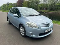Usado Toyota Auris 132 HP (97 kW) 2012 Azul Citadino