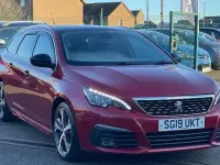 Used Peugeot 308 SW S 131 HP (96 kW) 2019 Red Estate