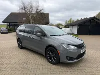 Used Chrysler Pacifica Limited 2020 Grey SUV