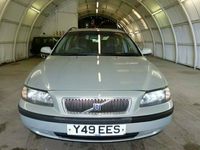 used Volvo V70 2.4