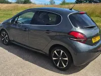 Used Peugeot 208 Allure Premium 2017 Grey Hatchback