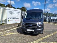 Usado Ford Transit 170 HP (125 kW) 2024 Cinzento Van
