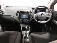 Used Renault Captur Iconic 90 HP (66 kW) 2018 Orange SUV