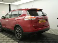 Used Nissan X-Trail Tekna 130 HP (95 kW) 2017 Red SUV