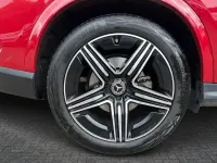 Used Mercedes GLC300 AMG Line Premium 269 HP (197 kW) 2025 Patagonia red Estate