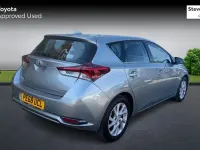 Used Toyota Auris Hybrid 136 HP (100 kW) 2019 Hatchback