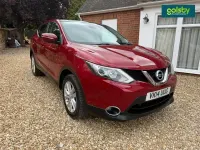 Used Nissan Qashqai Acenta Premium 113 HP (83 kW) 2014 Red SUV