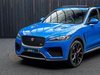 Used Jaguar F-Pace SVR 550 HP (404 kW) 2019 Blue SUV