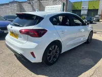 Usado Ford Focus ST-Line 2022 Branco Citadino