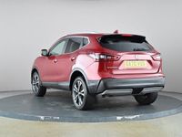 used Nissan Qashqai 1.3 DiG-T N-Connecta 5dr [Glass Roof Pack]