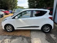 Used Hyundai i10 Premium 87 HP (63 kW) 2014 White Hatchback