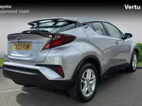 Used Toyota C-HR 122 HP (89 kW) 2023 Silver metallic (metallic paint) SUV