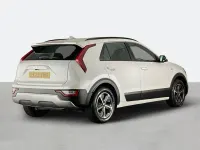 Used Kia Niro 139 HP (102 kW) 2023 White SUV